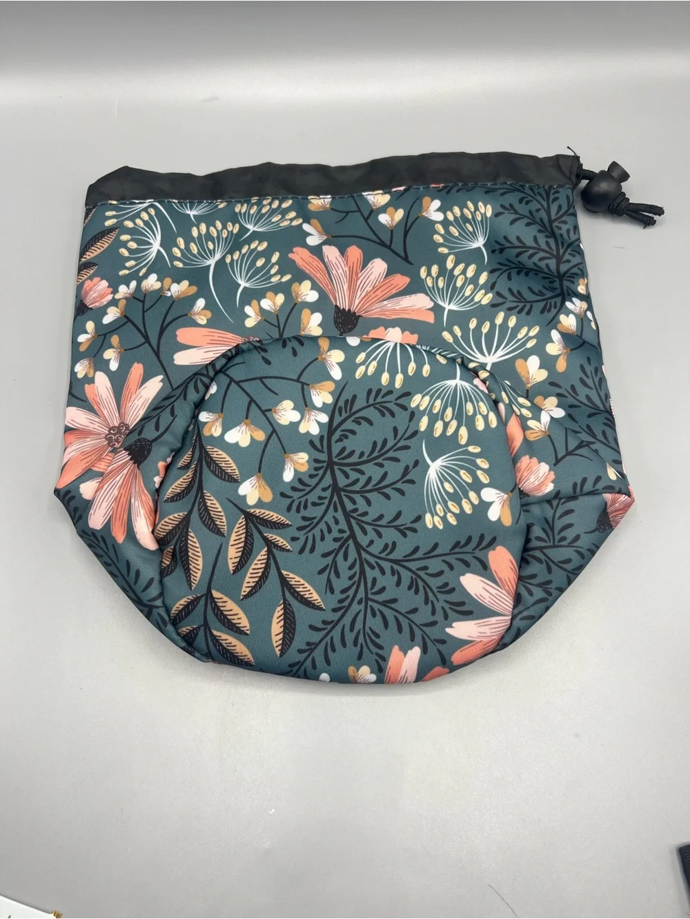 Jadyn B Cosmetic Cinch Bag